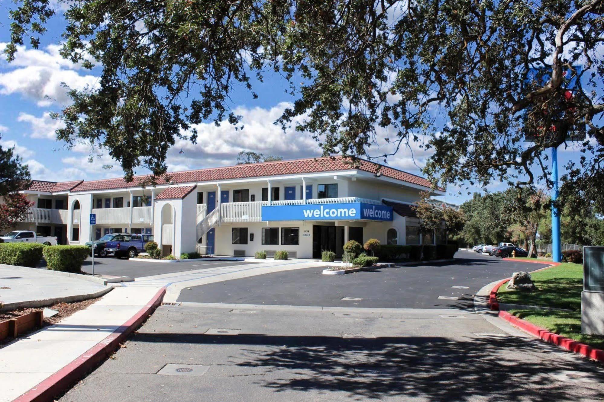 Motel 6-Paso Robles, Ca エクステリア 写真