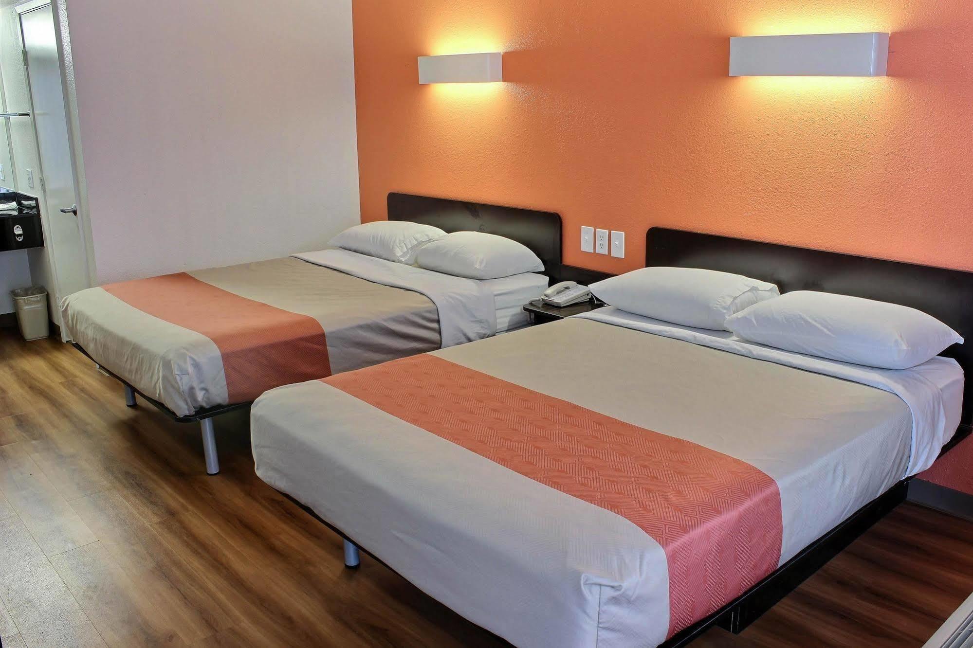 Motel 6-Paso Robles, Ca エクステリア 写真