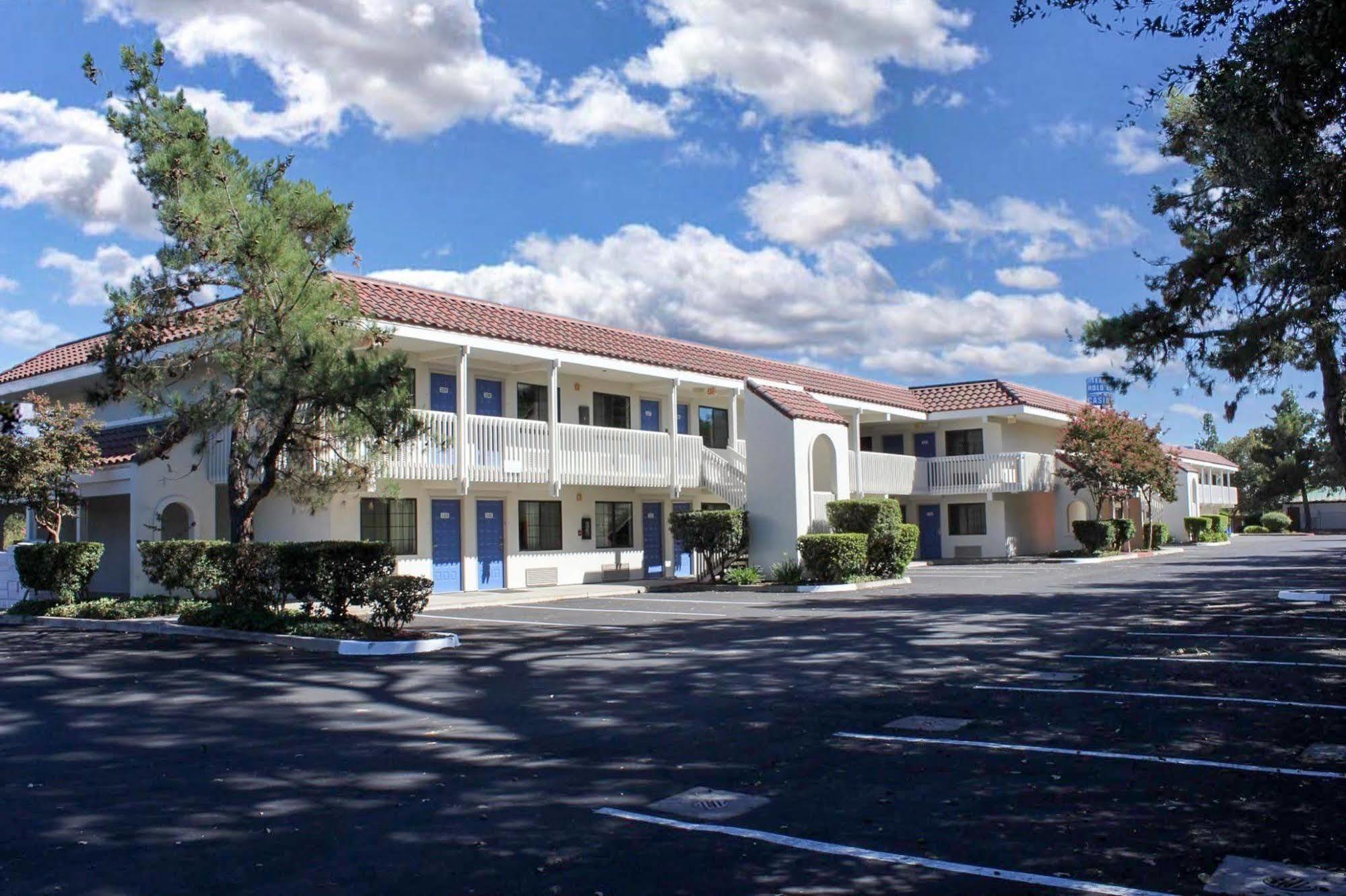 Motel 6-Paso Robles, Ca エクステリア 写真