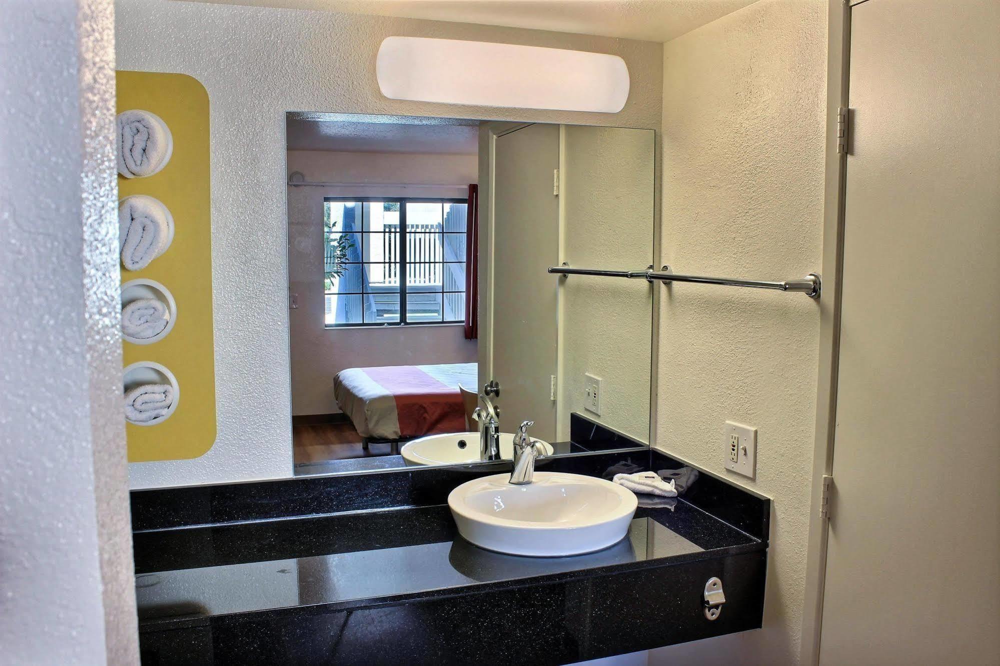 Motel 6-Paso Robles, Ca エクステリア 写真