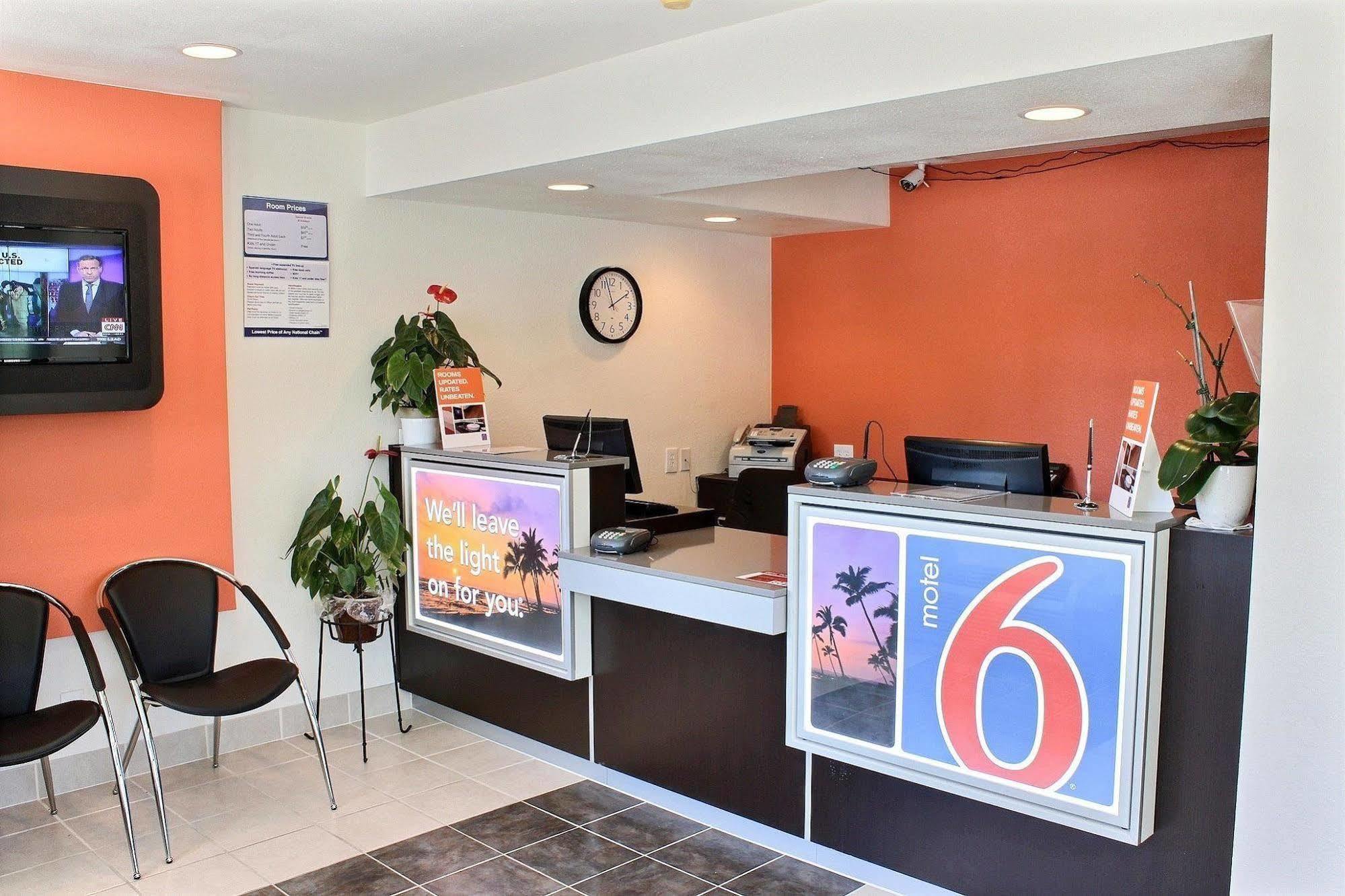 Motel 6-Paso Robles, Ca エクステリア 写真